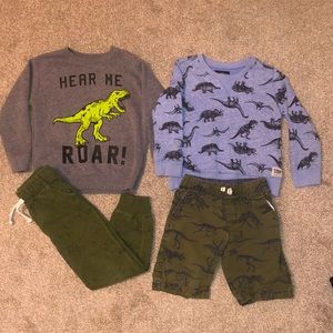 Dinosaur lovers bundle! 2 sweaters, 2 bottoms🦕🦖